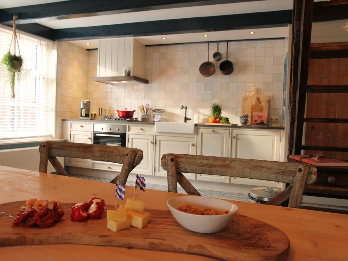 Lovely Holiday Home In Hindeloopen Eksteriør bilde